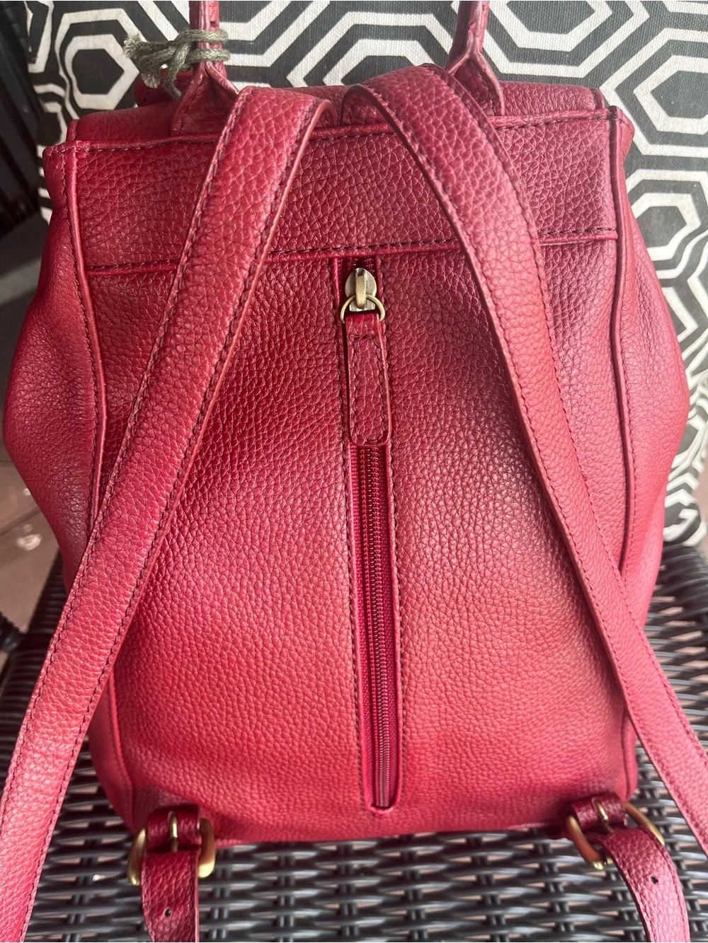 Liz Claiborne Vintage Red Pebbled Leather Drawstring Backpack Purse